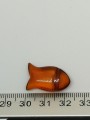 Colgante lateral de pez perforado
